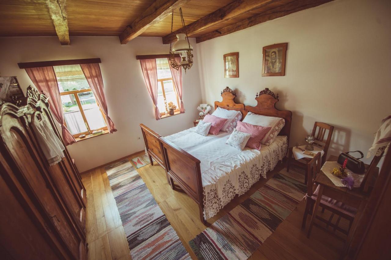 Country House Tunjina Kuca Stara Kapela Guest House Pavlovci Exterior photo